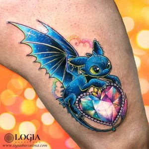 tatuaje-brazo-fantasia-murcielago-logiabarcelona-lilian-raya   